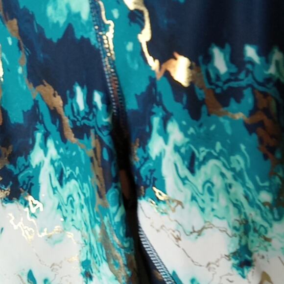 Old Navy Active Girls turquoise tie dye Large with gold Leggings.Classy, Sparkle - Picture 3 of 8